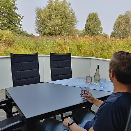 Feriehus Neu-seeland 30 *